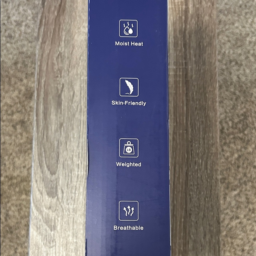 Navy Microwavable Neck & Shoulder Heating Pad - Picture 3 of 5
